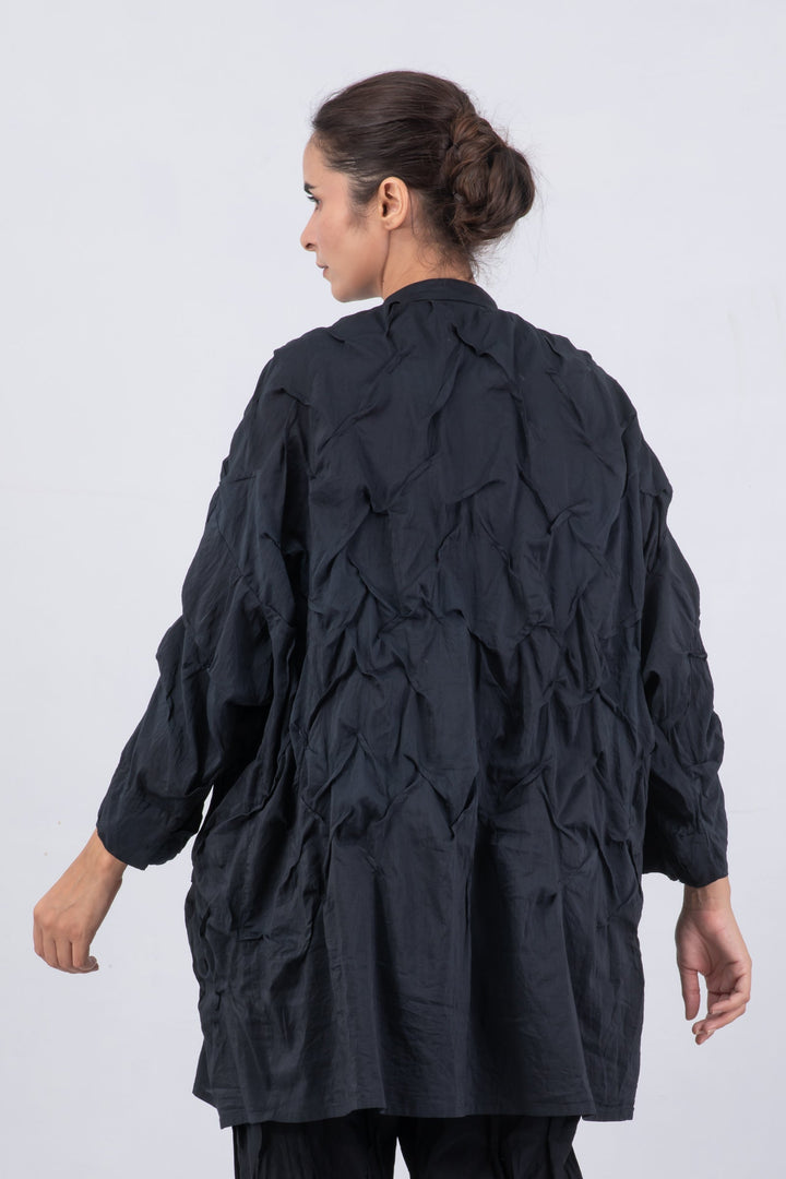 DYED COTTON SILK VOILE WAVY TUCK OVERSIZED SHIRT - dc1555-blk -