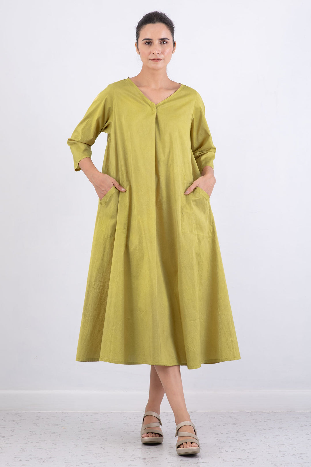 DYED COTTON SILK HEAVY VOILE WAVY V-NECK MAXI WITH SLEEVES - dh1441-cha -