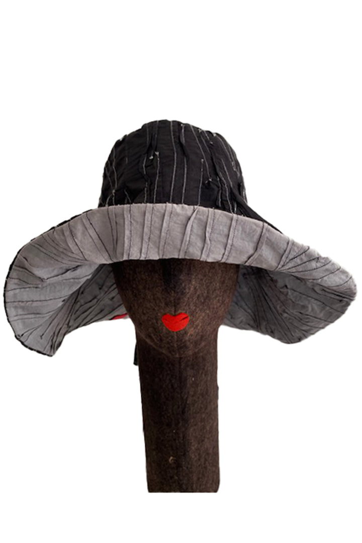 KANTHA TULIP HAT BY KYOKO MURAYAMA - kym-rc2894-blg -