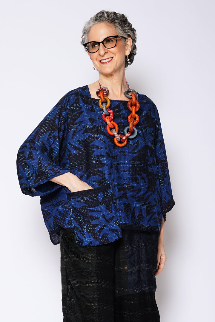 MONOTONE TWILIGHT PRINT KANTHA 3/4 SLV. CROP TOP MIO - tp2538-nvy -