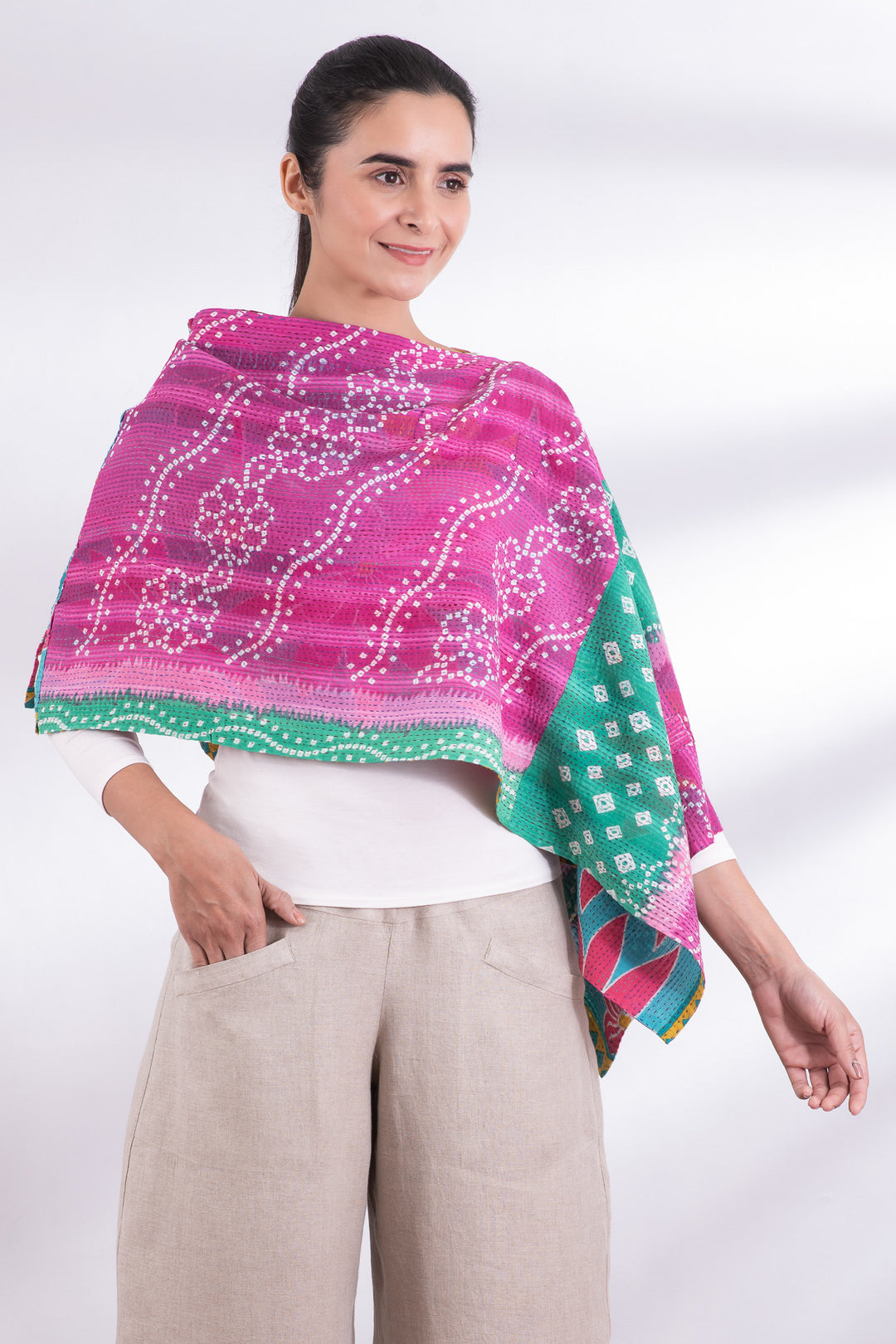 VINTAGE COTTON KANTHA CAPE - cv2806-0003a -