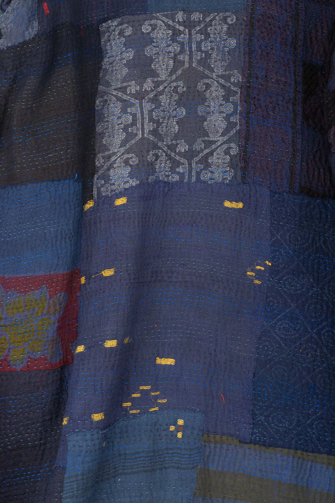FRAYED PATCH KANTHA HOODED POCKET COAT - fi4303-nvy -