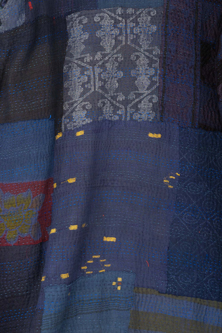 FRAYED PATCH KANTHA HOODED POCKET COAT - fi4303-nvy -