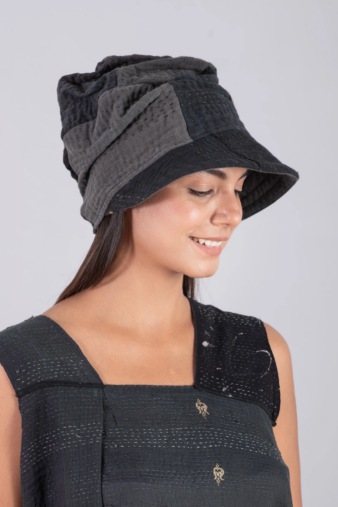 FRAYED PATCH KANTHA HALF BRIM HAT - fi4881-blk -