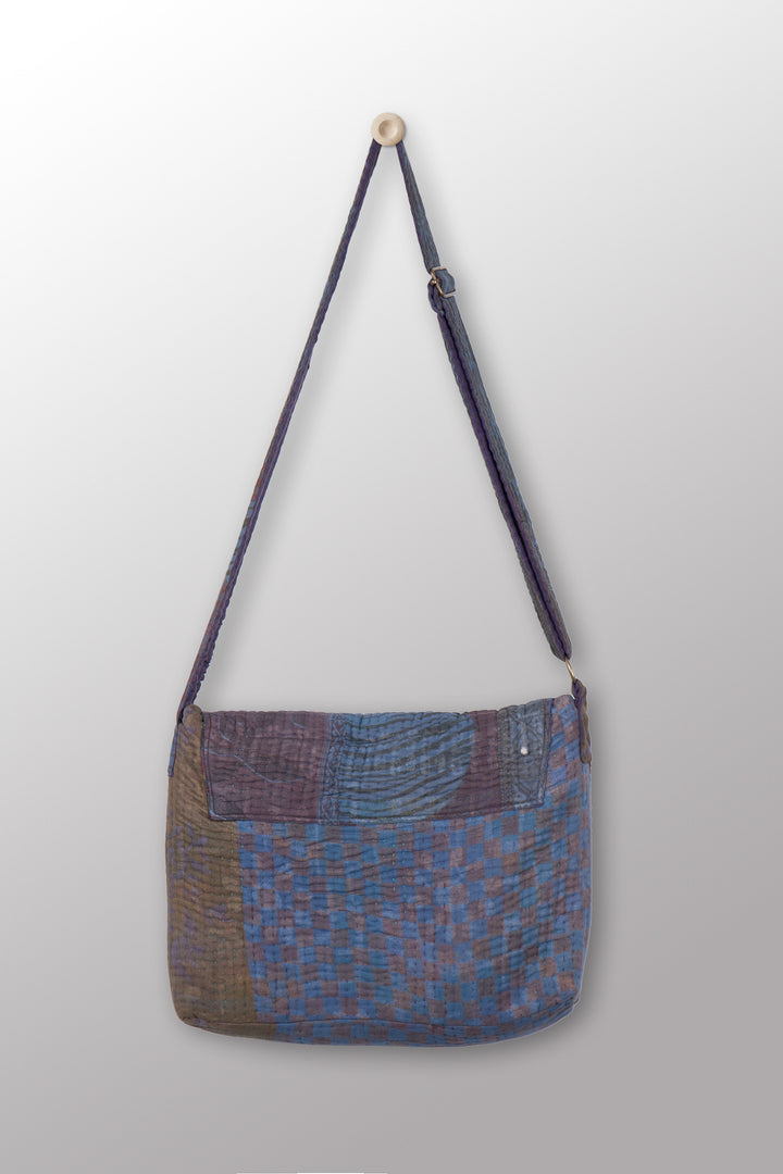 Quilted Over Dye Cotton Kantha Pc Messenger Bag - mm-oq5863-cblu004a -