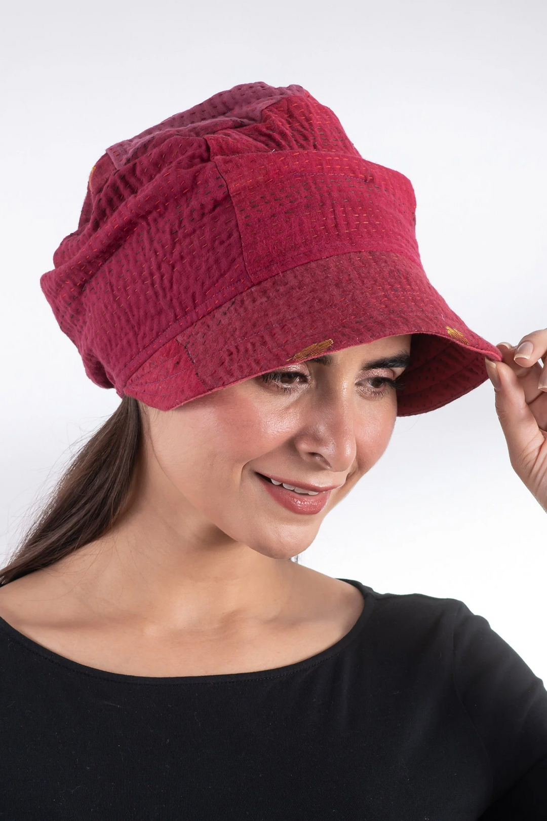 OMBRE PATCHED KANTHA HALF BRIM HAT - op4881-red -