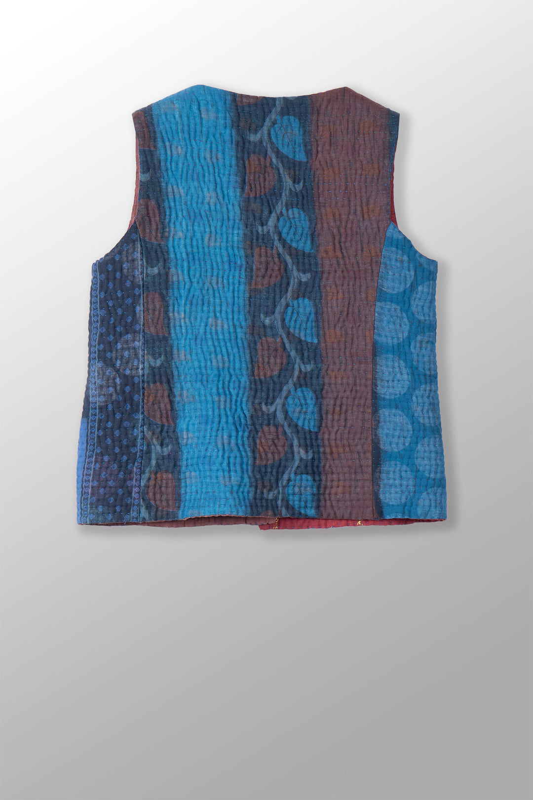 QUILTED OVER DYE RED COTTON KANTHA CREW NECK FITTED VEST - oq5228-cblu003s -