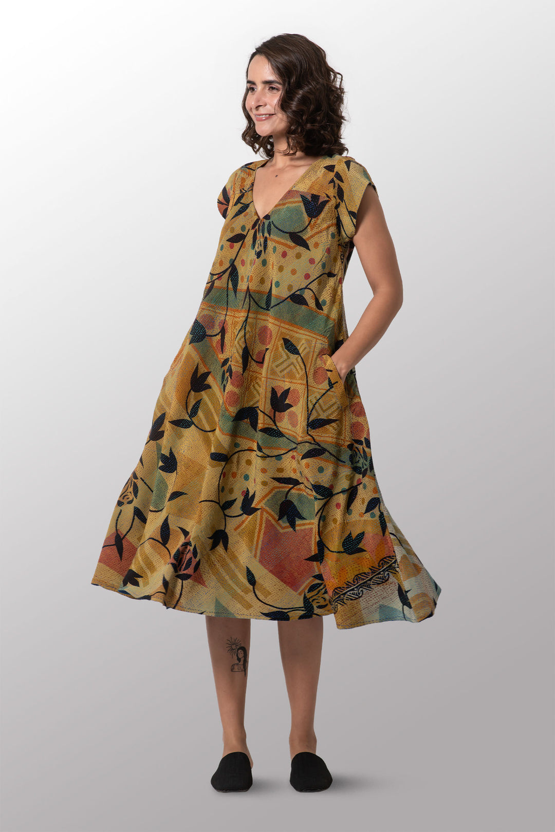 VINTAGE SILK GEORGETTE KANTHA CAP SLV. FLARE DRESS - sg2425-0002m - Mieko Mintz US Retail VINTAGE SILK GEORGETTE KANTHA CAP SLV. FLARE DRESS - sg2425-0002m - Mieko Mintz US Retail