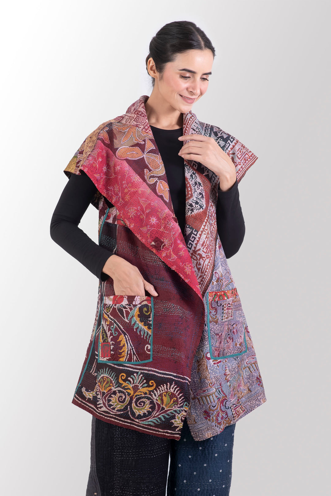 VINTAGE SILK KANTHA CIRCULAR VEST - sv2201-0093a -