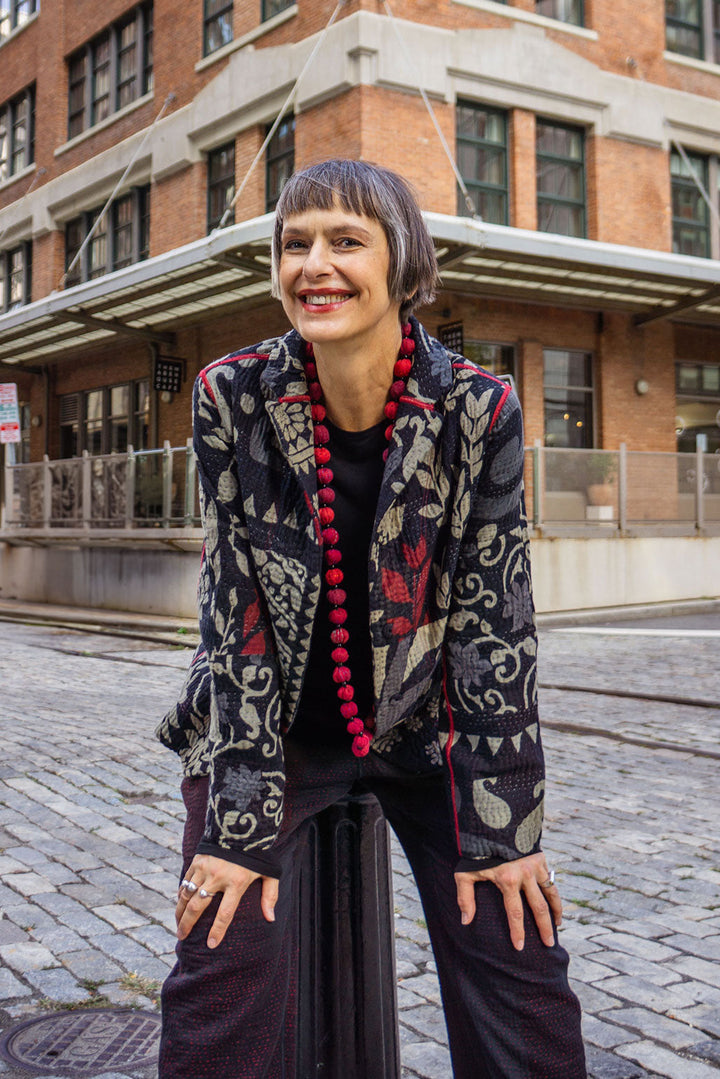 BLACK AND WHITE PRINT PATCH KANTHA BASIC JACKET - pn4052-blk -