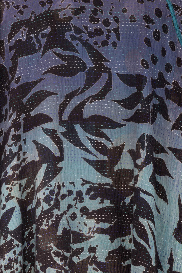 MONOTONE TWILIGHT PRINT KANTHA KIMONO LONG JKT - tp4005-blu -