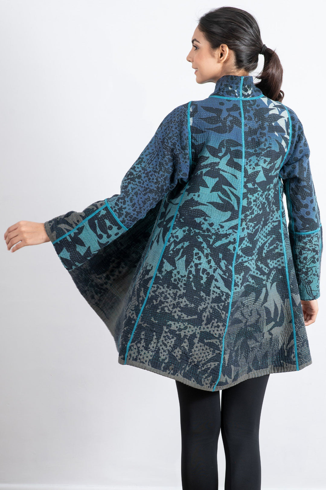 MONOTONE TWILIGHT PRINT KANTHA FLARE LONG JKT - tp4021-blu -