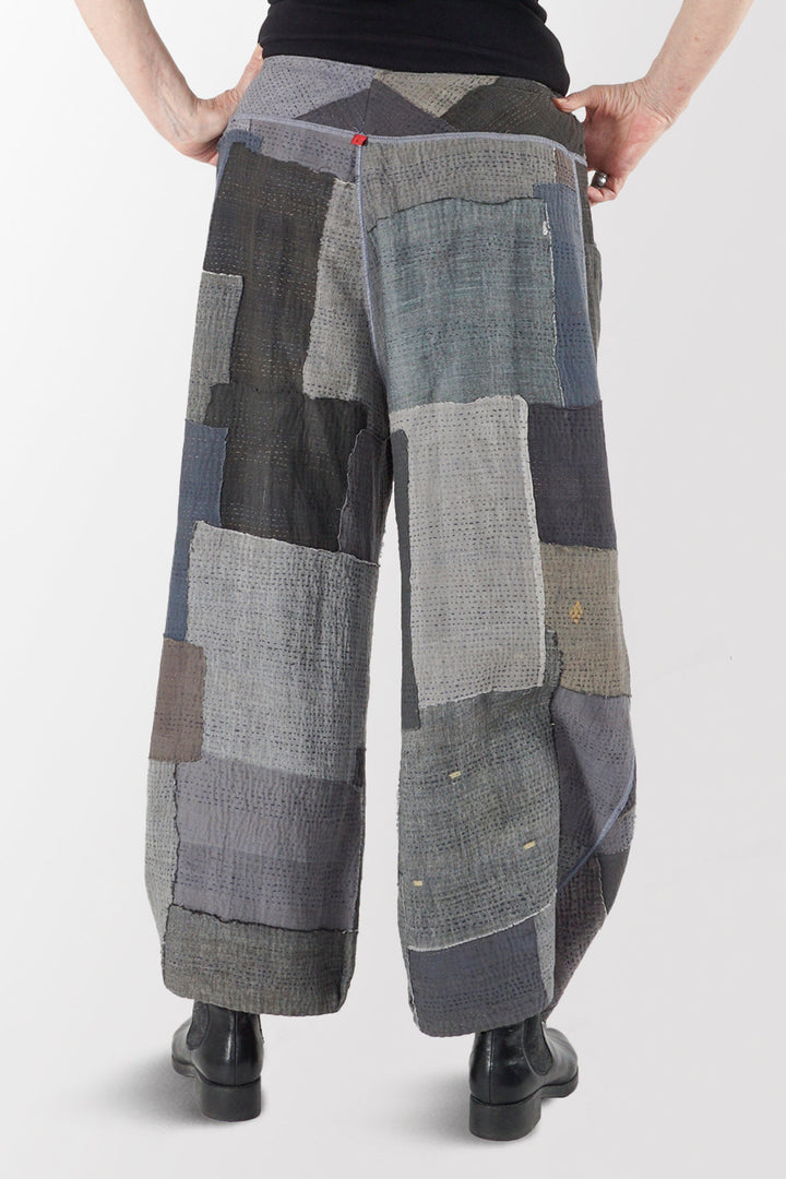 WOVEN STRIPE FRAYED PATCH BACK KANTHA KNEE TUCKED PANTS - wp2625-gry -