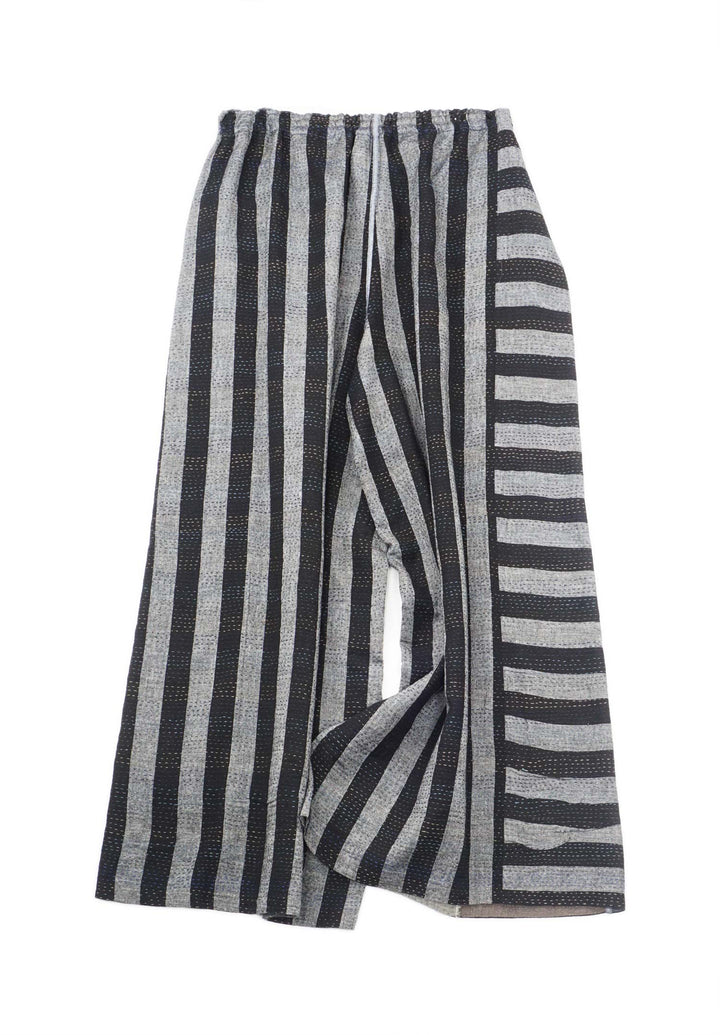 WOVEN STRIPE FRAYED PATCH BACK KANTHA DRAW STRING GAUCHO - wp2627-gry -